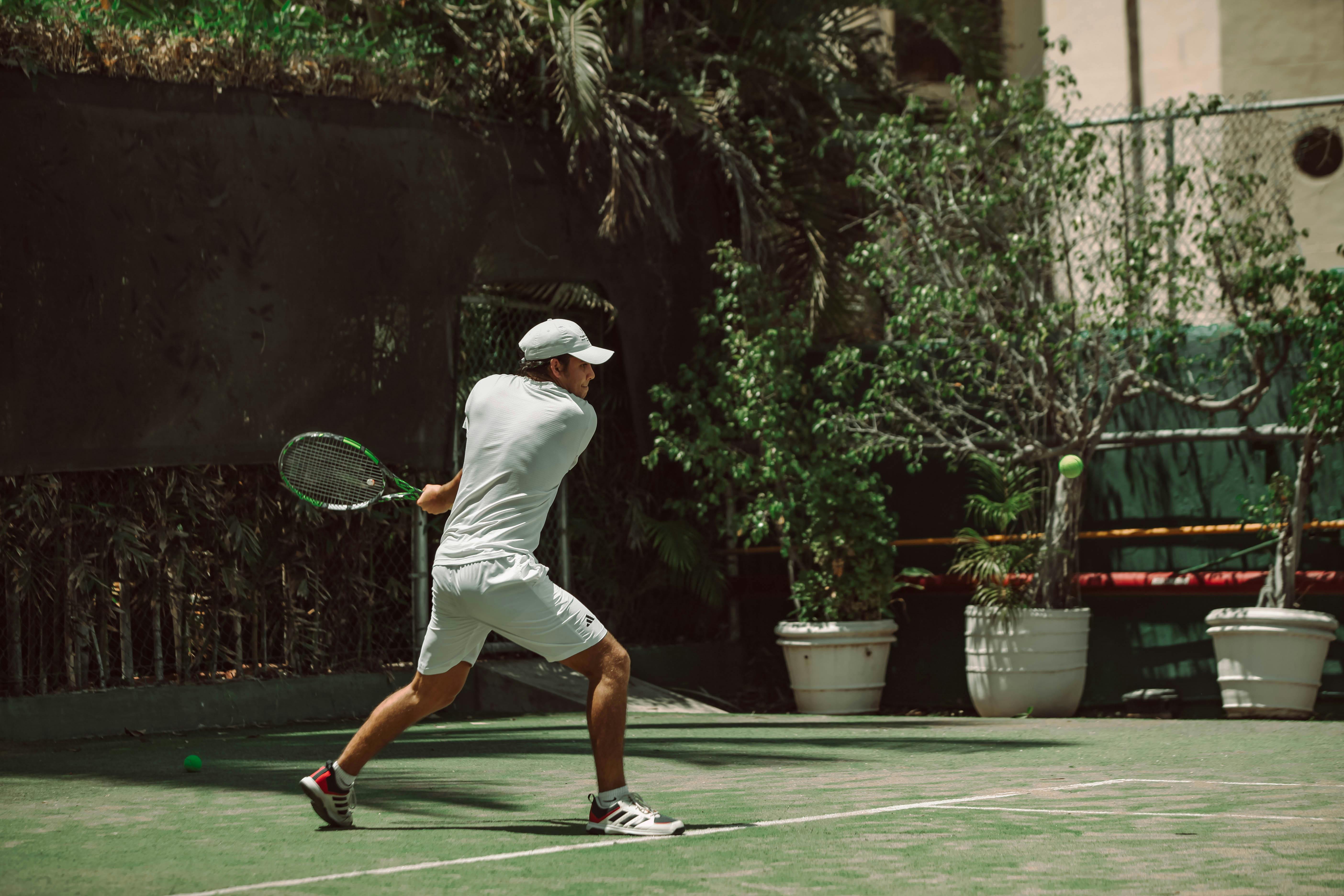 Tenis jako dospělý začátečník: ano, dá se to, a stojí to za to